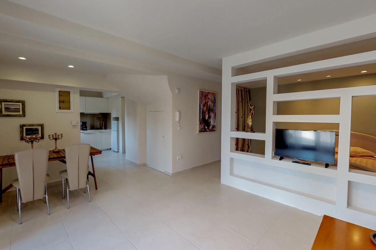 אגיה פלגיה קיתירה Ocean Villas Complex מראה חיצוני תמונה